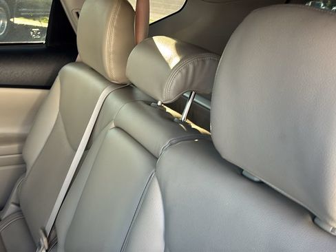 Used 2014 Toyota Prius V Three FWD image 10