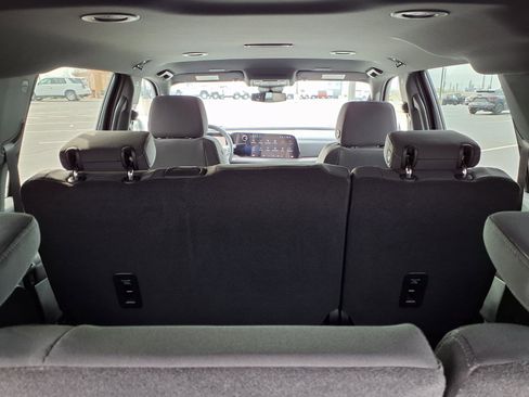 New 2026 Chevrolet Suburban LS w/ LS Custom Edition AWD/4WD image 21