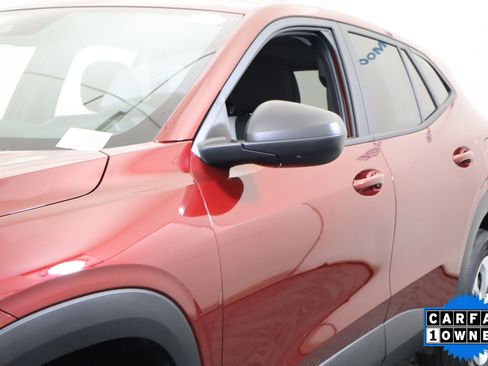 Certified 2025 Chevrolet Trax LS image 12