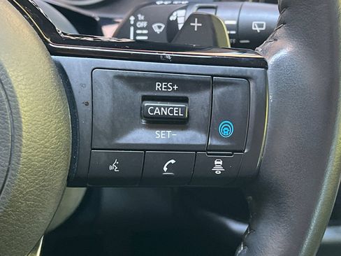 Used 2022 Nissan Pathfinder SL w/ Cargo Package image 34