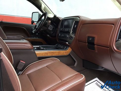Used 2016 Chevrolet Silverado 3500 High Country w/ Duramax Plus Package image 43