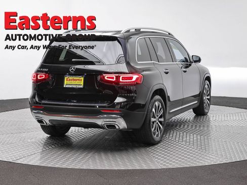 Used 2022 Mercedes-Benz GLB 250 4MATIC w/ Premium Package Lite image 5