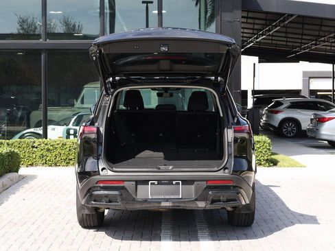 Certified 2025 INFINITI QX60 Luxe w/ Vision Package FWD image 7