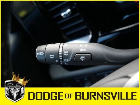 Used 2023 GMC Sierra 1500 SLE image 27