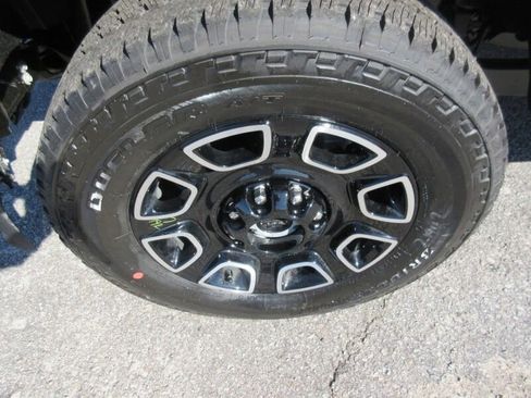 New 2026 Ford F350 Platinum AWD/4WD image 9