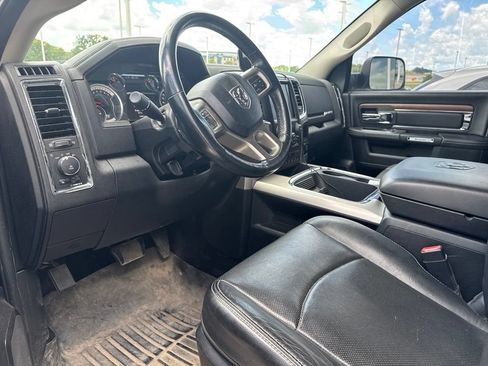 Used 2017 RAM 2500 Laramie w/ Sport Appearance Group AWD/4WD image 3