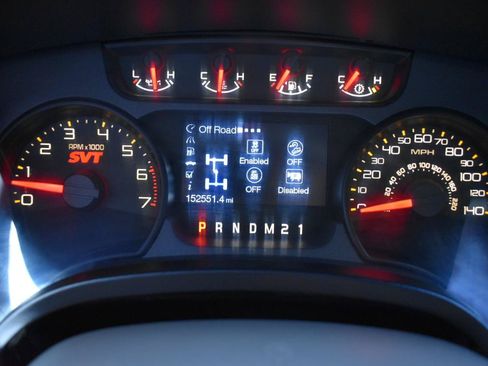 Used 2014 Ford F150 Raptor w/ Equipment Group 801A Luxury AWD/4WD image 17