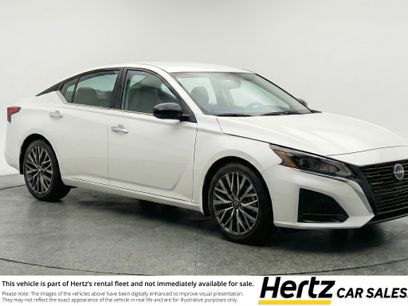 Used 2025 Nissan Altima 2.5 SV