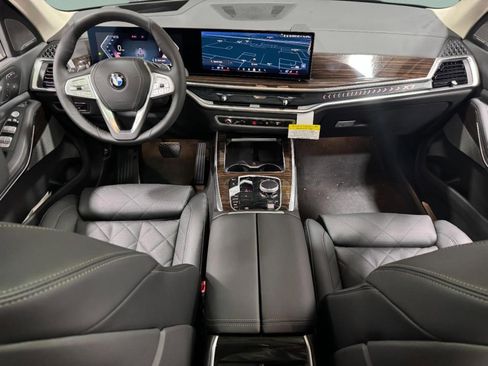 New 2026 BMW X7 xDrive40i image 15