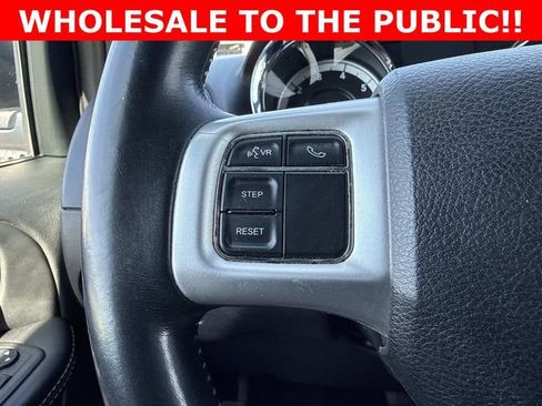 Used 2015 Dodge Grand Caravan SXT w/ Blacktop Package image 29