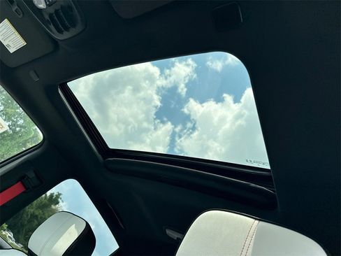 New 2026 GMC Canyon AT4X image 31