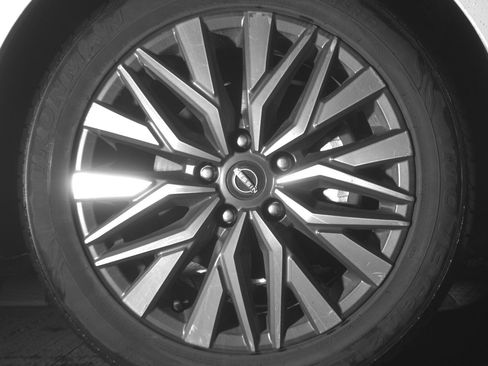 Used 2025 Nissan Altima 2.5 SV image 13