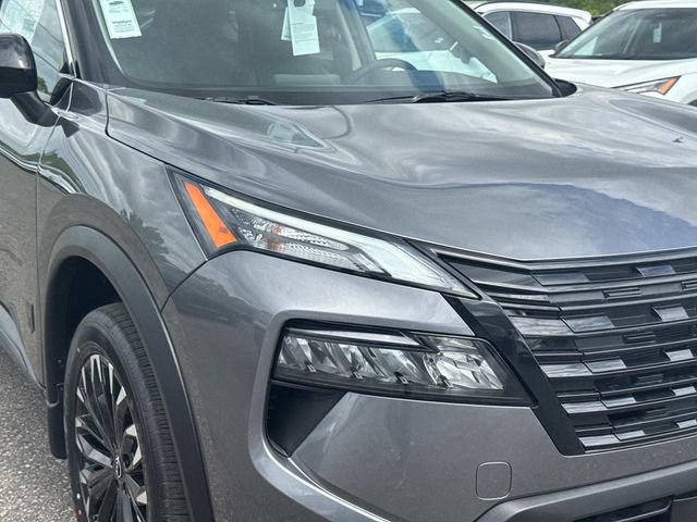 New 2026 Nissan Rogue Dark Armor FWD image 10