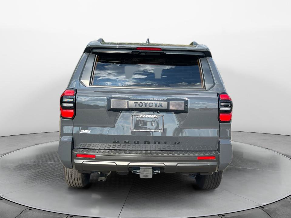 Used 2026 Toyota 4Runner SR5 RWD image 13