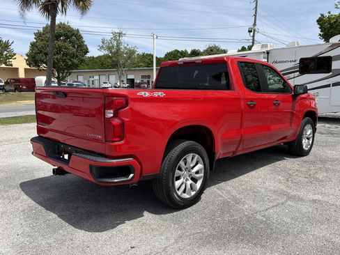 Used 2022 Chevrolet Silverado 1500 Custom AWD/4WD image 5
