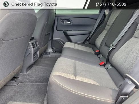 Used 2026 Nissan Rogue SV AWD/4WD image 24