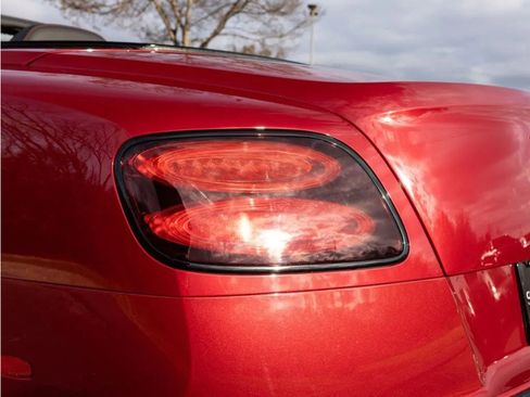 Certified 2018 Bentley Continental GT Supersports image 49