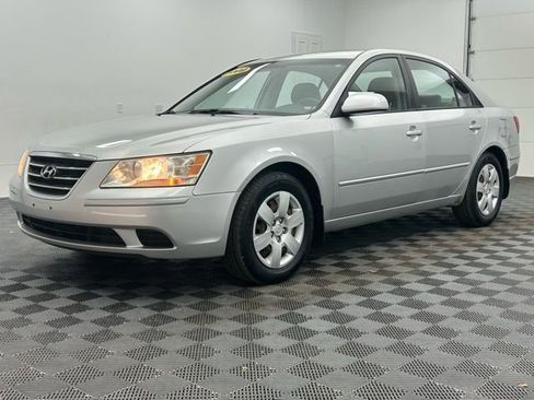 Used 2009 Hyundai Sonata GLS image 10