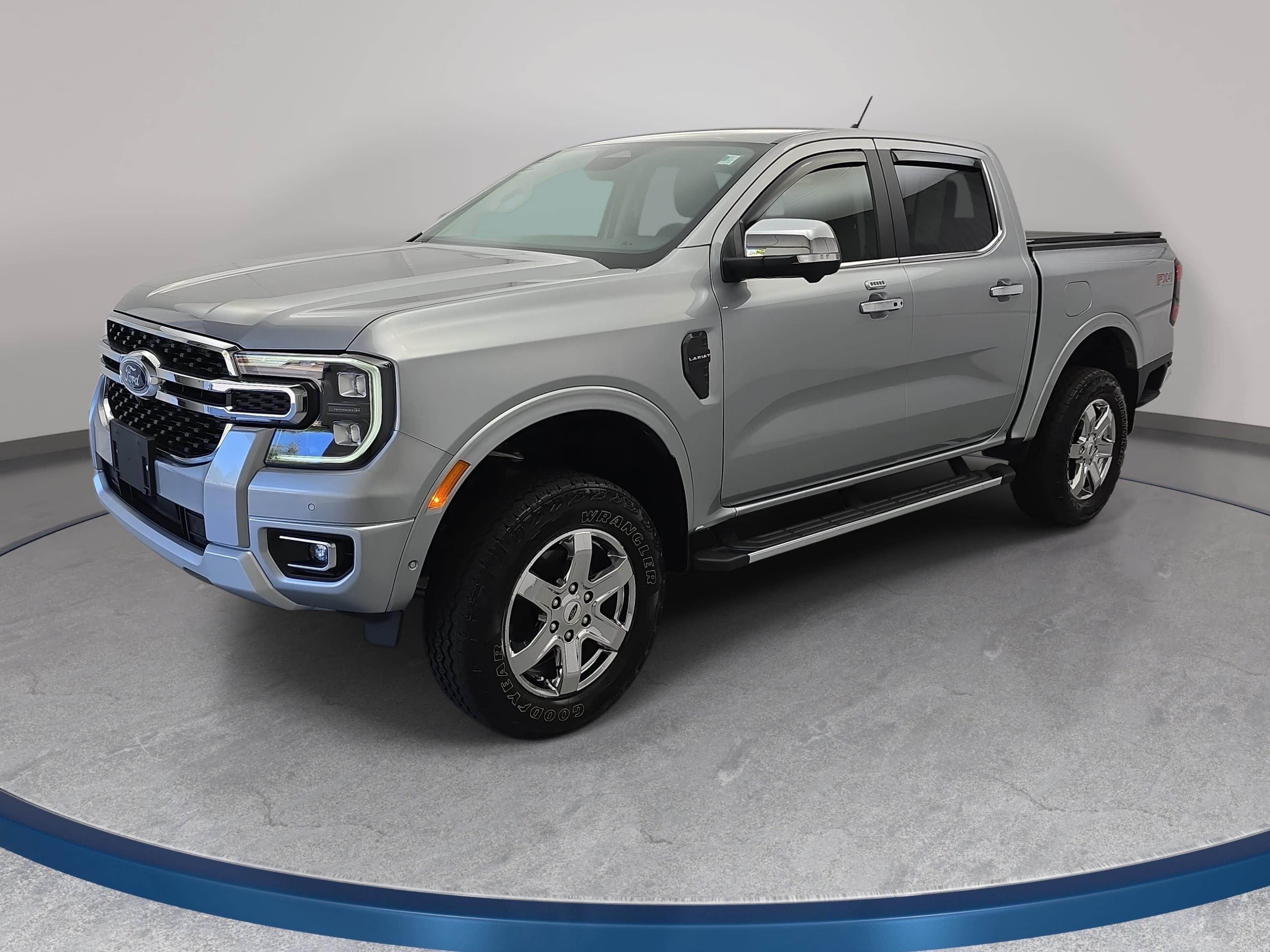 Used 2024 Ford Ranger Lariat w/ FX4 Off-Road Package AWD/4WD image 1