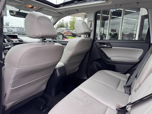 Used 2017 Subaru Forester 2.5i Limited w/ Protection Package #2 AWD/4WD image 26