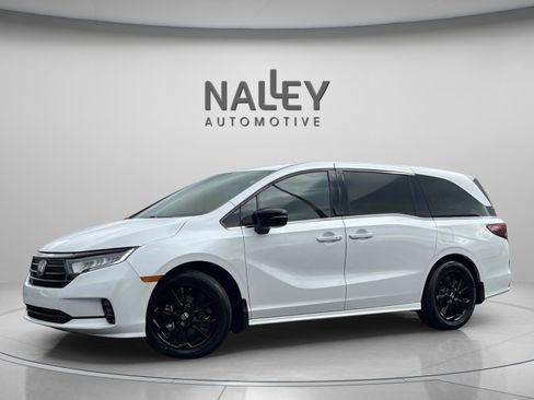Used 2023 Honda Odyssey Sport image 1