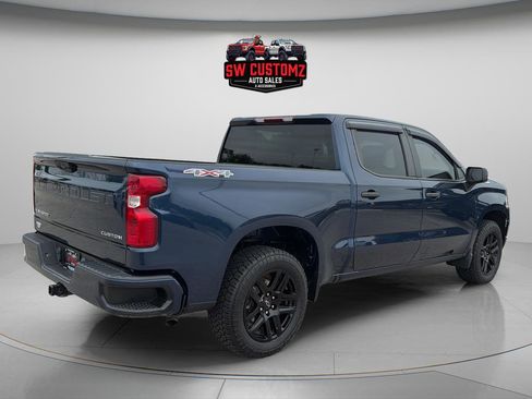 Used 2022 Chevrolet Silverado 1500 Custom AWD/4WD image 7