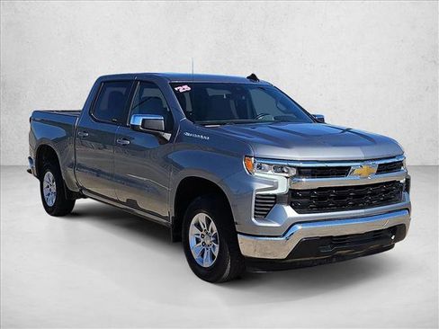 Certified 2025 Chevrolet Silverado 1500 LT image 3