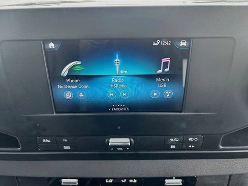 Used 2024 Mercedes-Benz Sprinter 3500 image 16