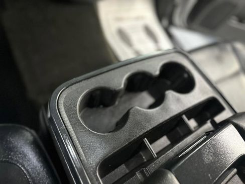 Used 2018 Chevrolet Silverado 1500 LT w/ All Star Edition image 24