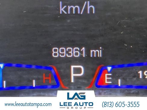 Used 2021 Chrysler 300 Touring w/ Sport Appearance Package image 25