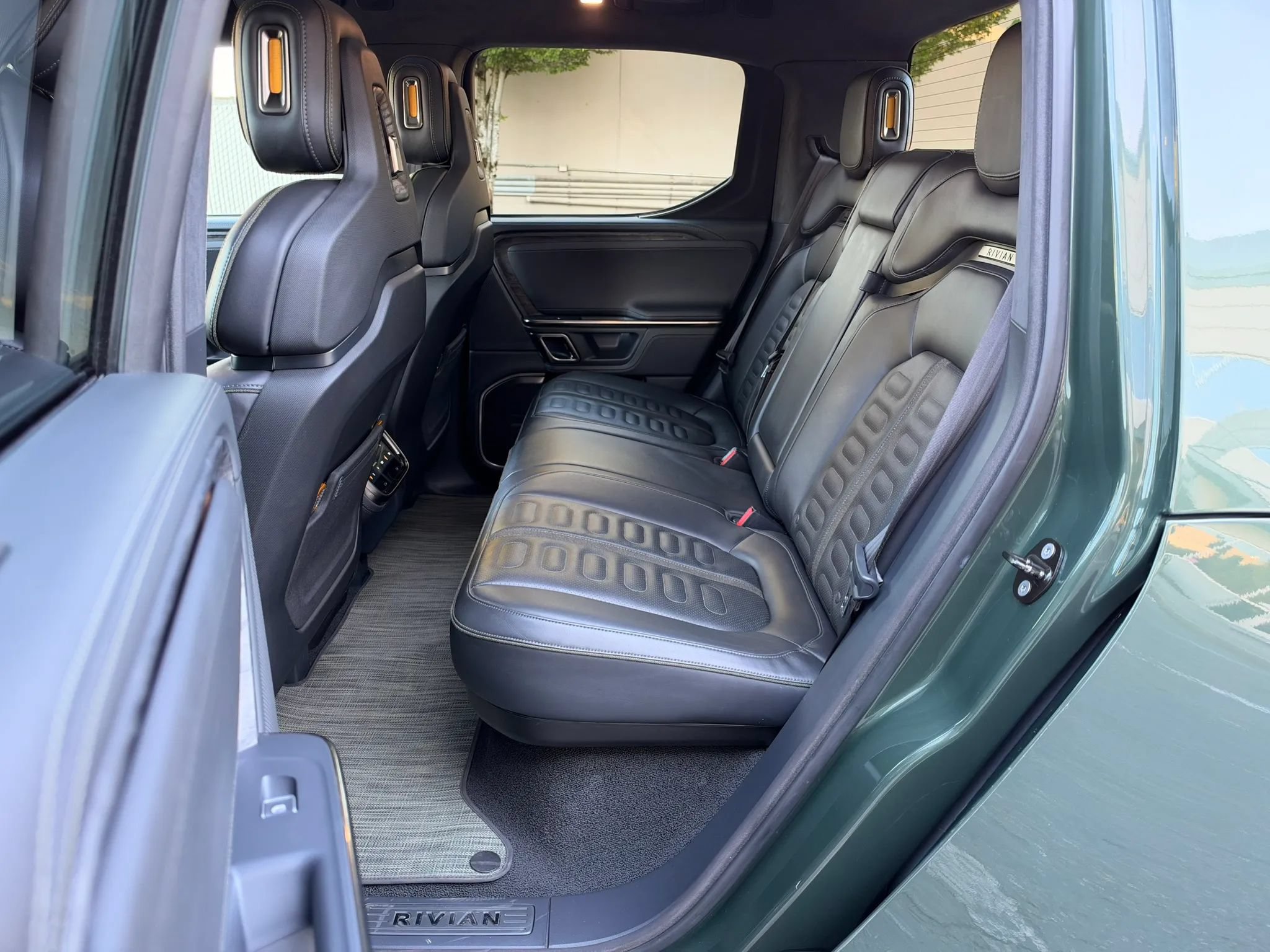 Used 2022 Rivian R1T Adventure AWD/4WD image 55