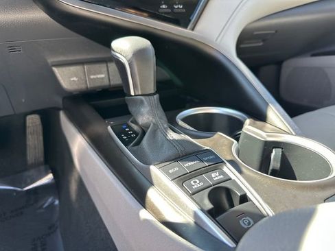 Certified 2023 Toyota Camry XLE FWD image 30