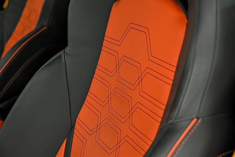 Used 2024 Lamborghini Revuelto AWD/4WD image 43