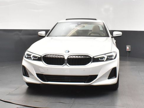 Used 2026 BMW 330i Sedan w/ Convenience Package RWD image 10
