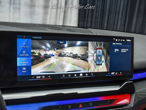 Used 2025 BMW M5 w/ Carbon Package image 14