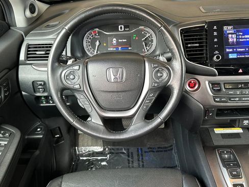 Used 2023 Honda Ridgeline RTL-E image 13