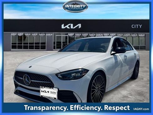 Used 2023 Mercedes-Benz C 300 4MATIC Sedan image 4