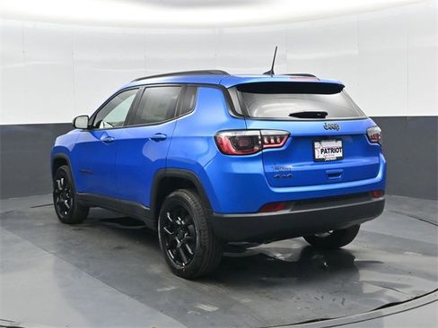 New 2026 Jeep Compass Latitude image 6