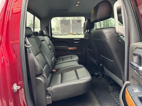 Used 2018 Chevrolet Silverado 1500 LTZ image 15