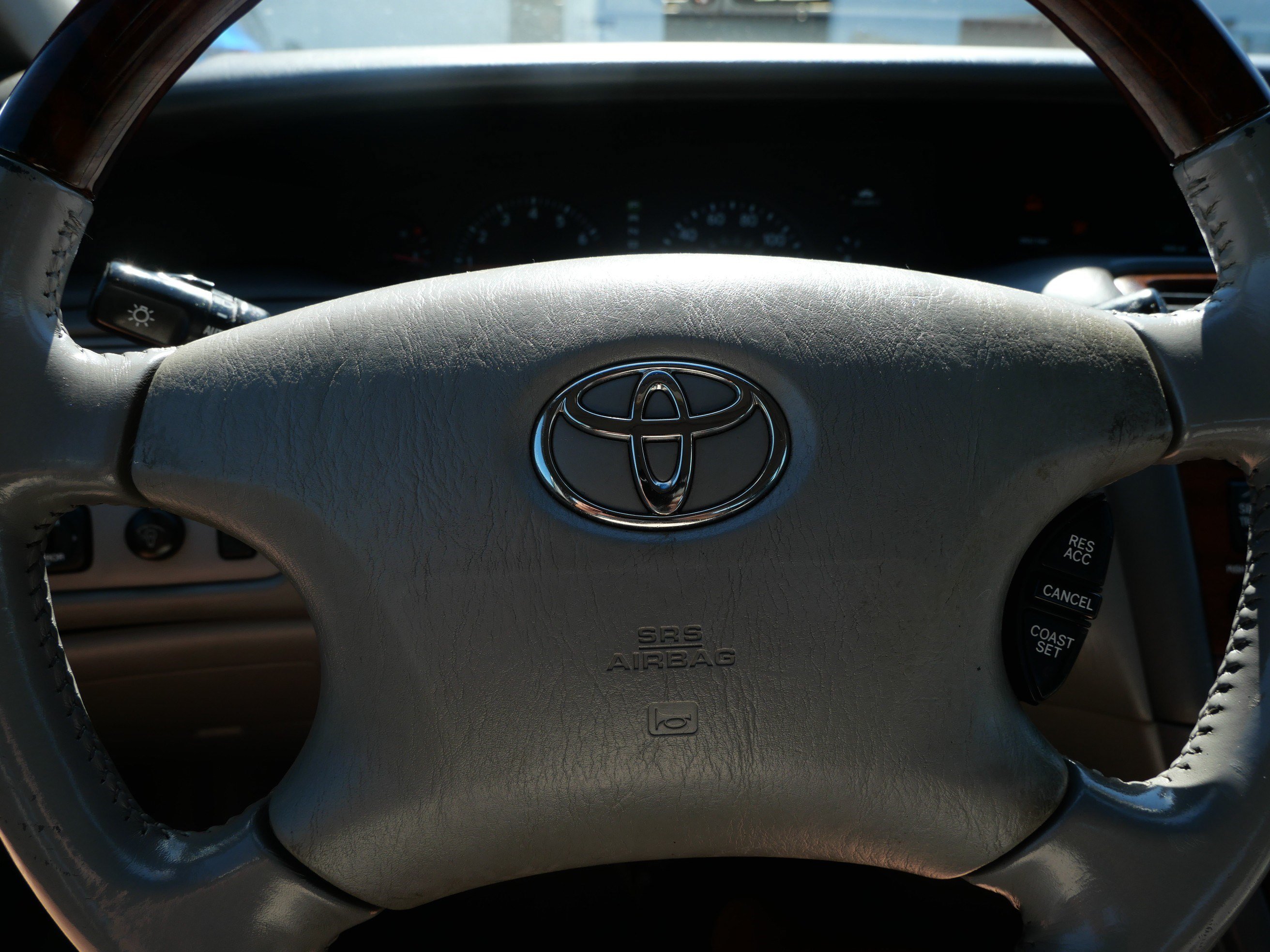 Used 2003 Toyota Avalon XLS FWD image 26