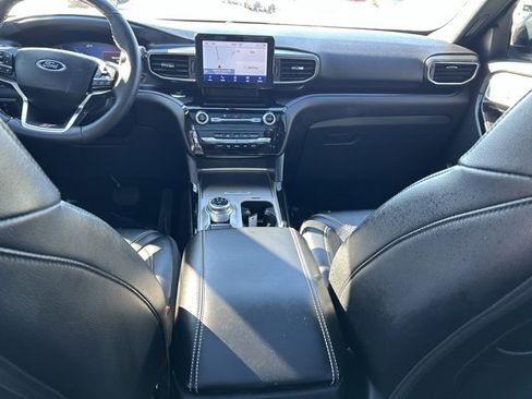 Used 2023 Ford Explorer ST w/ Equipment Group 401A image 18