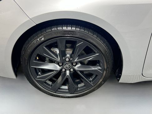 Used 2023 Toyota Corolla SE image 13