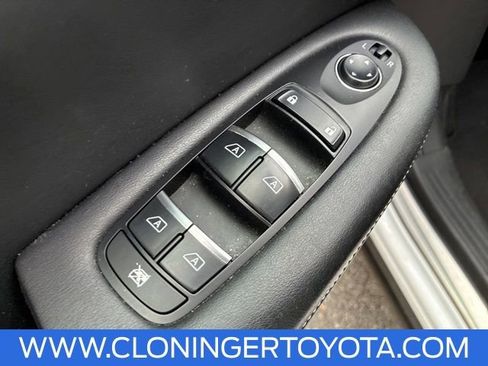 Used 2019 INFINITI QX50 Essential w/ Premium Heat Package image 13