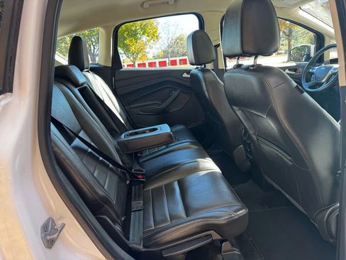 Used 2013 Ford C-MAX SEL image 15