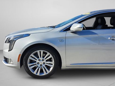 Used 2018 Cadillac XTS Luxury image 31