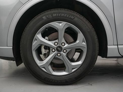 Certified 2024 Ford Escape ST-Line w/ Tech Pack #1 AWD/4WD image 10