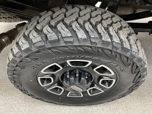 Used 2023 Ford F350 Platinum AWD/4WD image 17