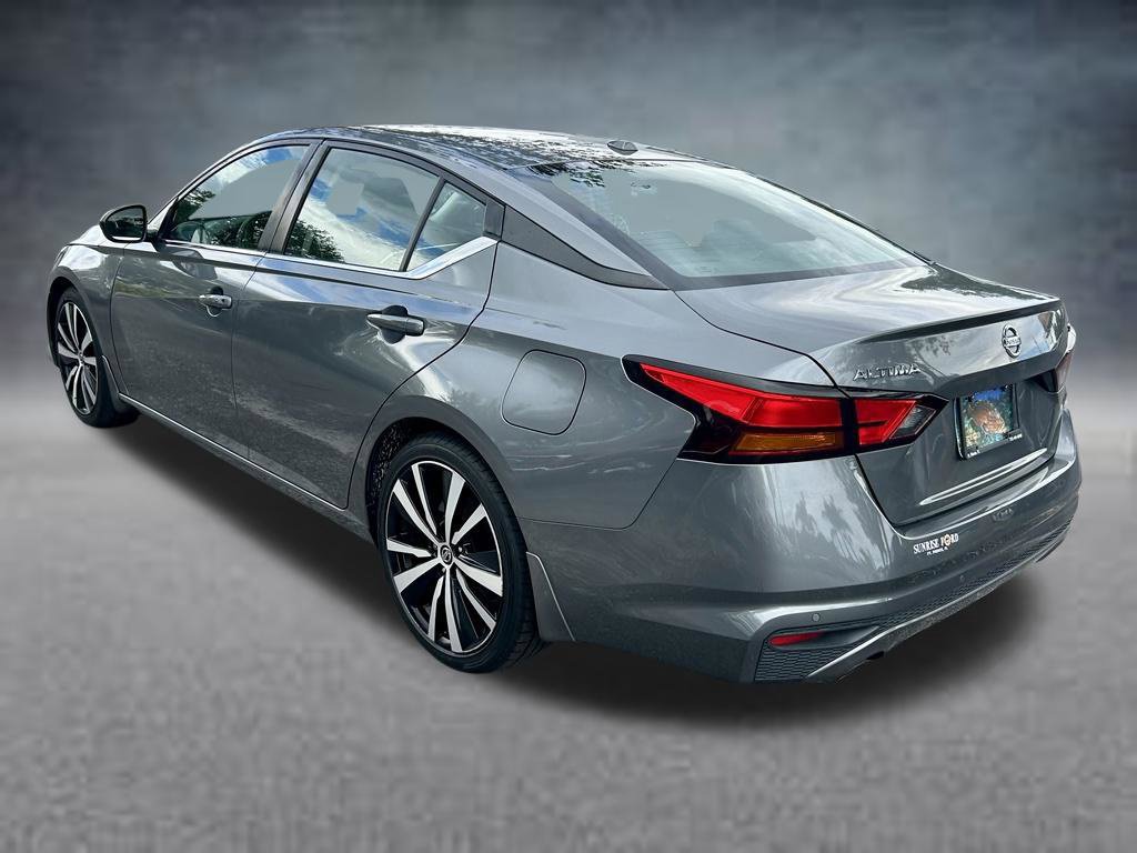 Used 2020 Nissan Altima 2.5 SR FWD image 7