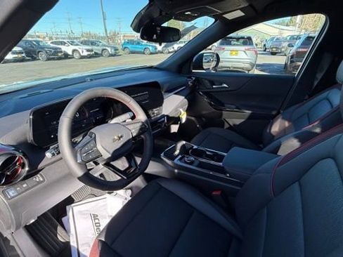 New 2026 Chevrolet Equinox RS image 18