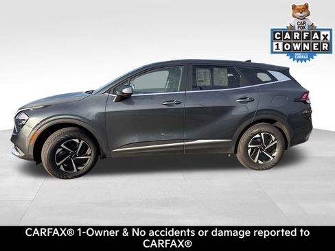 Used 2023 Kia Sportage LX image 2